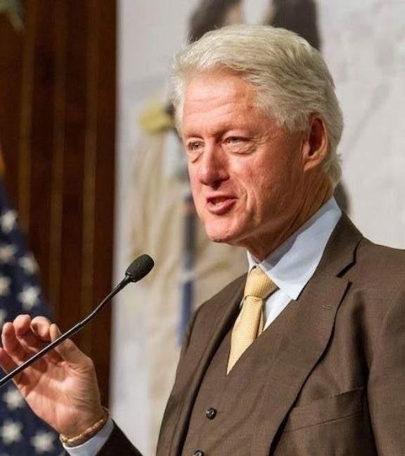 假如美国真把十万大军开进台湾，我们最狠的反制是什么？不是导弹也不是军演，而是——