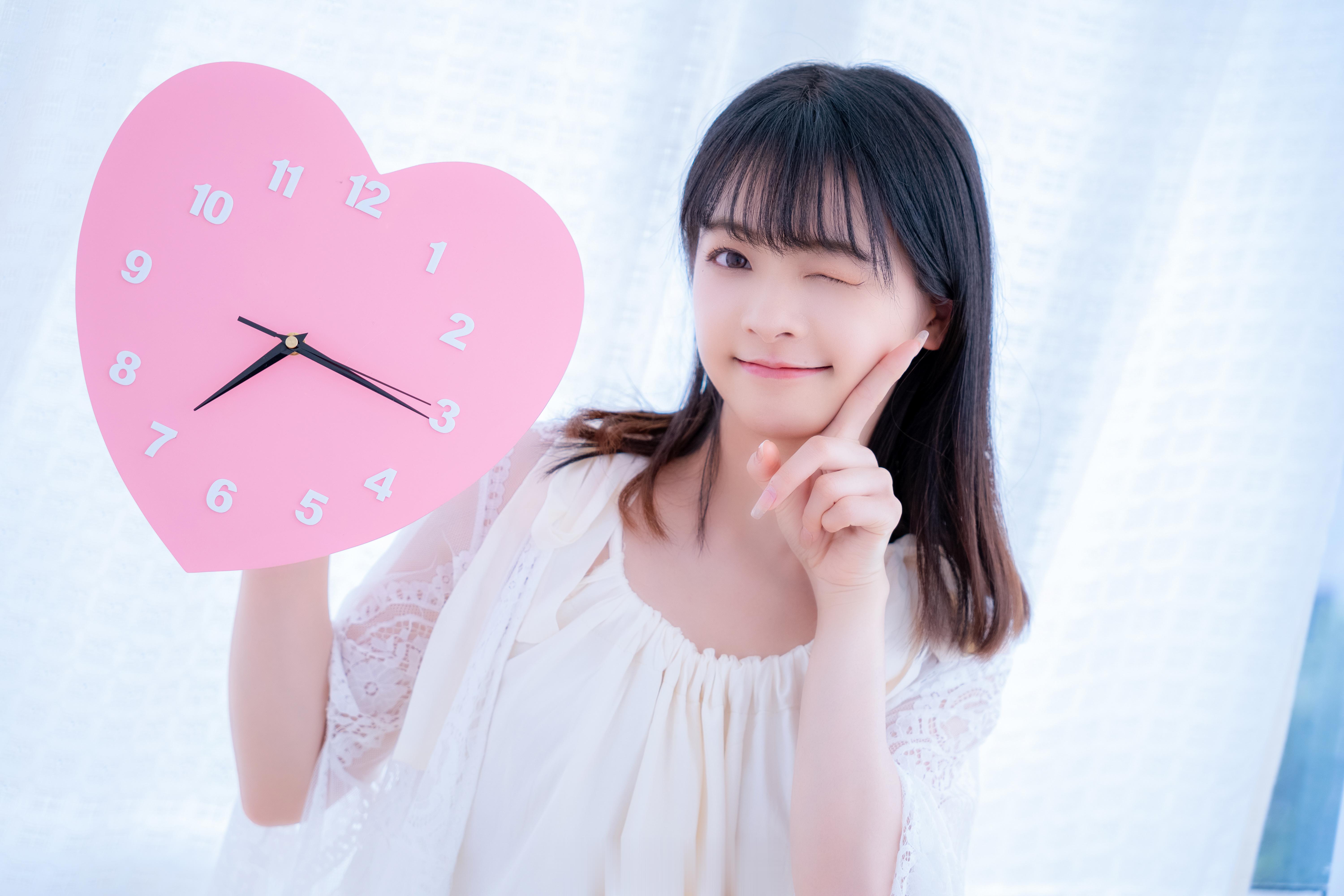 #林津伊[超话]# 🎂🎂🎂一曲《自然糖》㊗️我生日快乐嘿嘿～～～