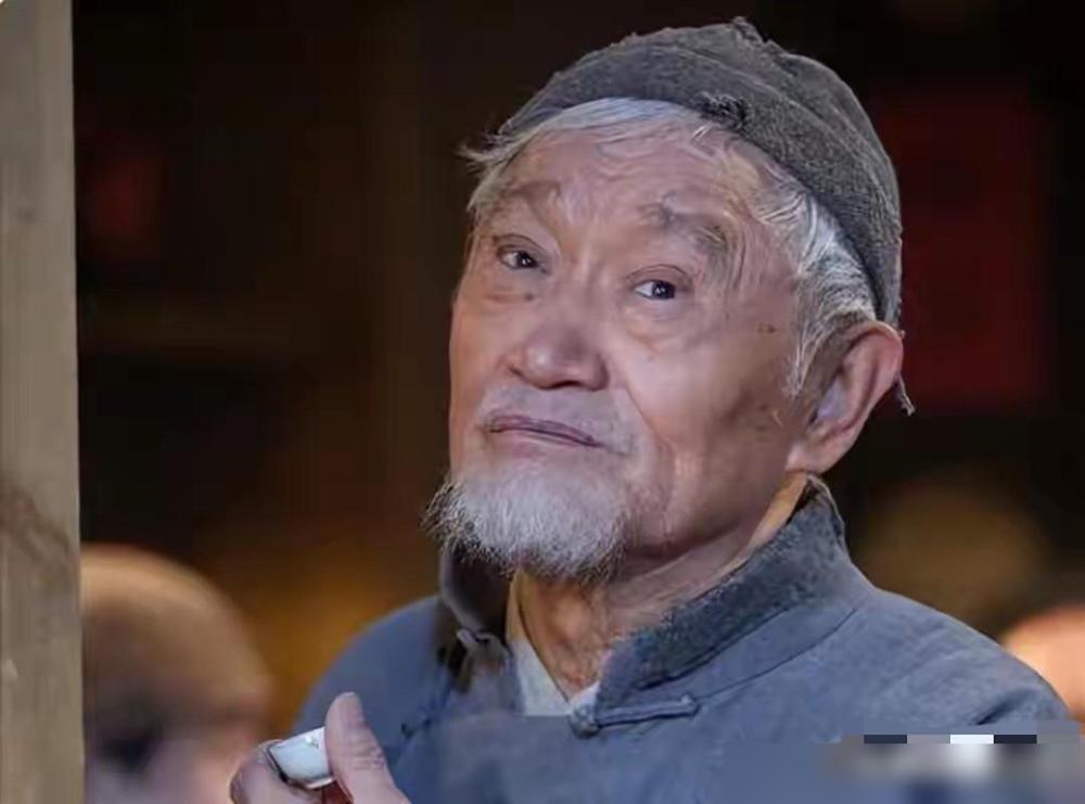 娱乐圈，再传噩耗！

说真的刷到这条消息的时候我鼻子一下子就酸了，之前刷牛犇老师