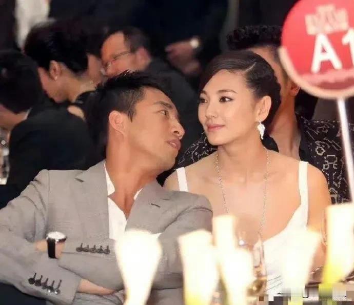 你们发现没？汪小菲身边那几个女的，个个都不是省油的灯！但说真的，扒来扒去，总觉得