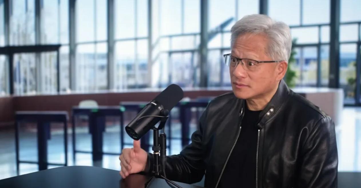 黃仁勛回應一切：木匠、水管工看到 Al 應該最興奮