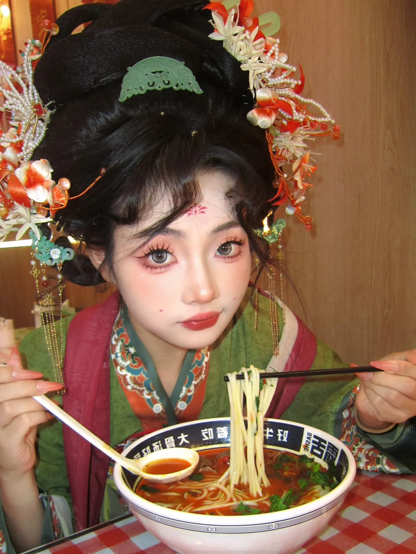 做姐妹妆造city不city呀～