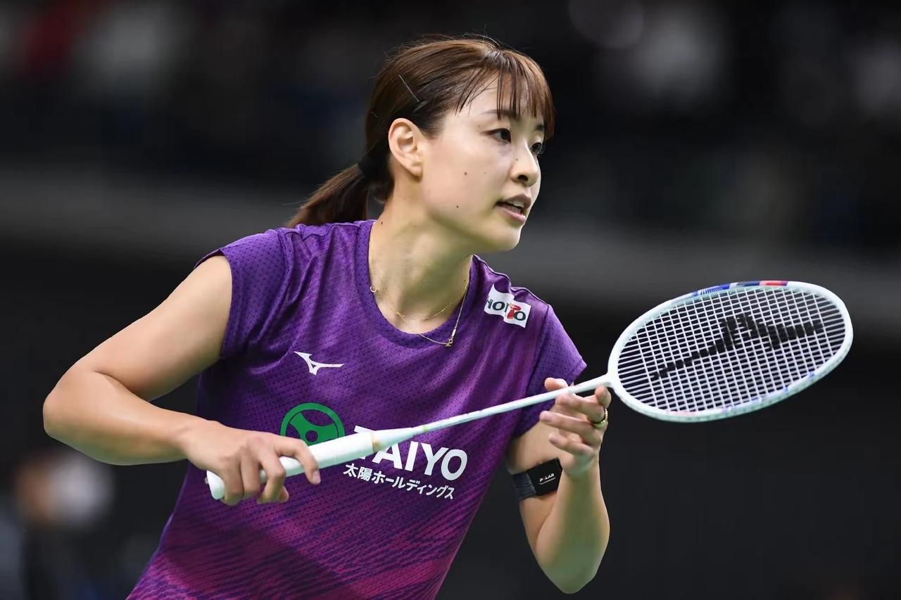 奥原希望两局战胜队友郡司莉子，都已经打进半决赛了，老将光芒持续闪耀！
今天（3.