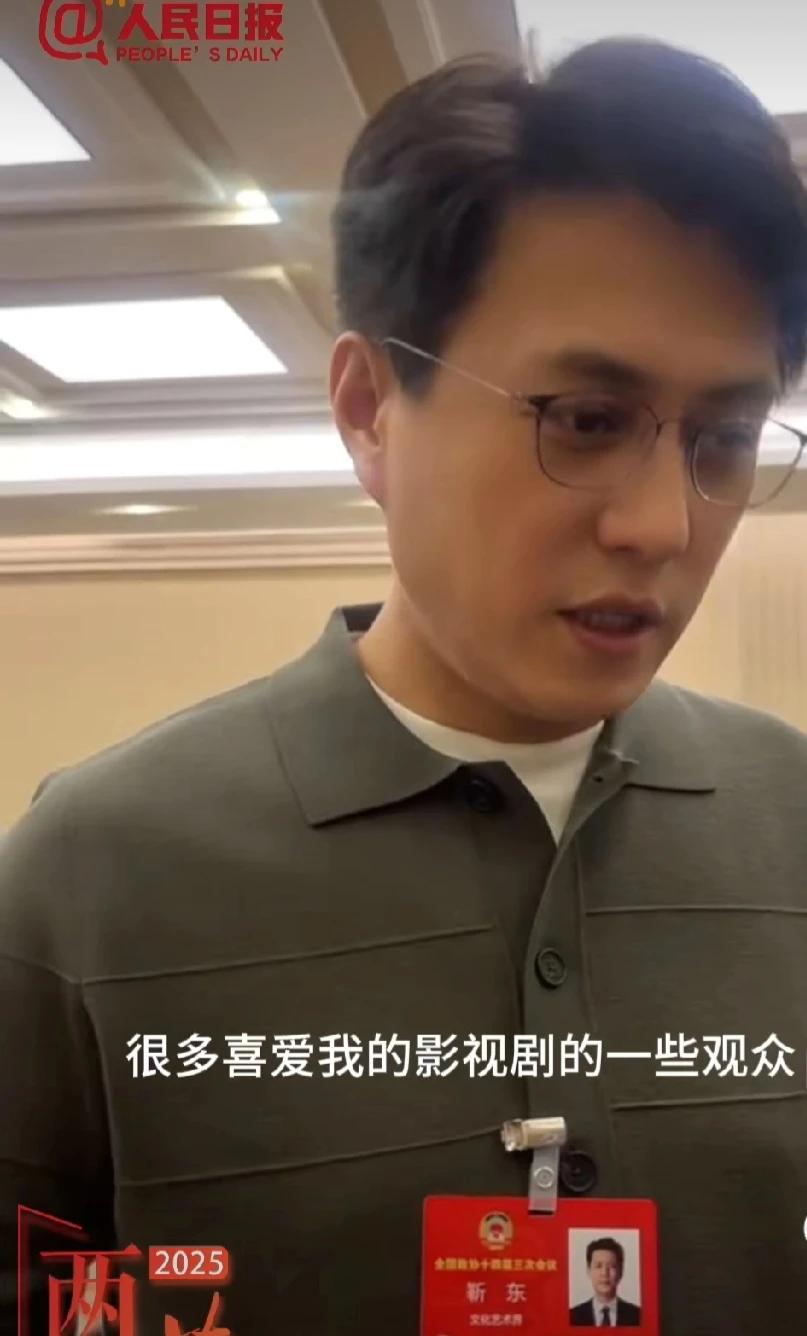 靳东在两会建议对AI换脸立法，这个建议真的是太好了。
靳东也深感AI换脸给大家带