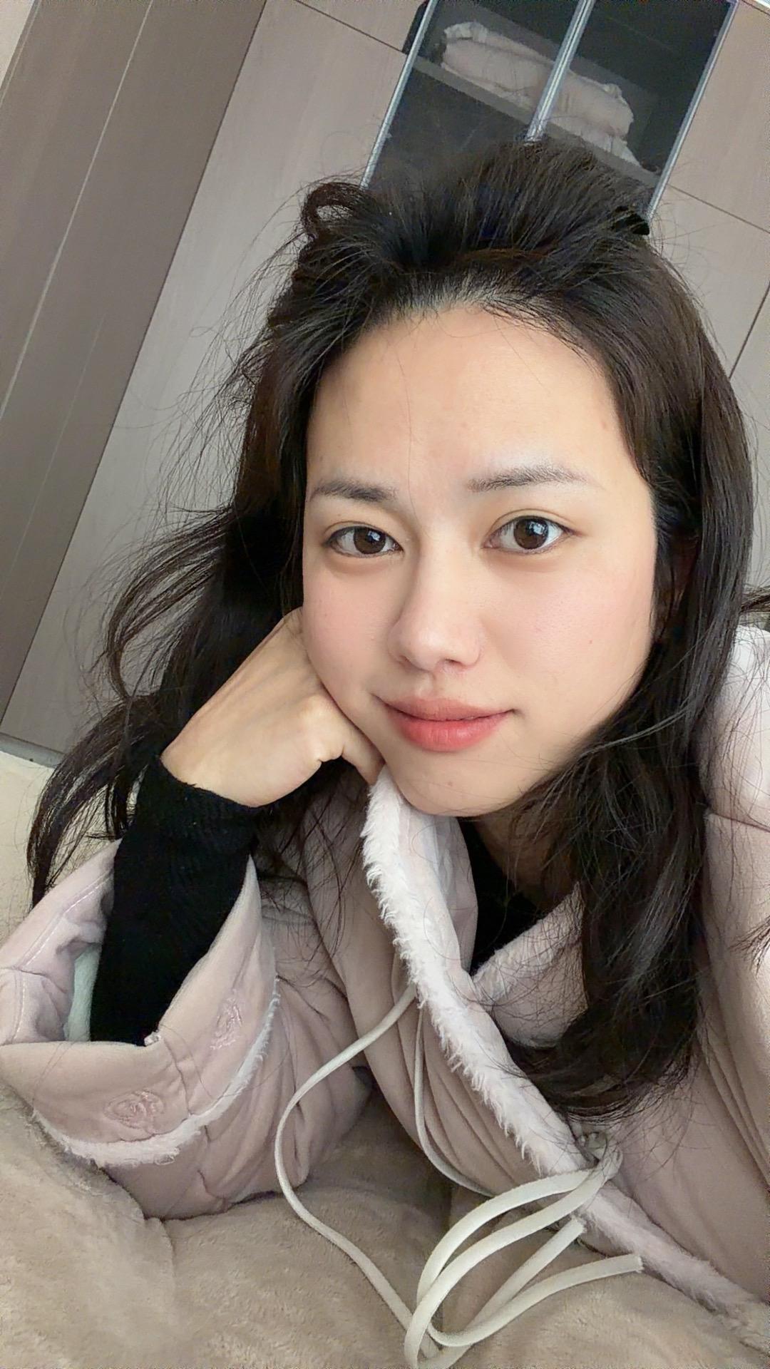 儿女双全是圆满，但从来不是女人的底气，从来没有想过有儿子就是底气，平时开个玩笑可