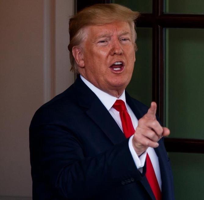 针对中国！美国表态！
据美国媒体报道，美国总统特朗普15日接受采访时表示，如果中