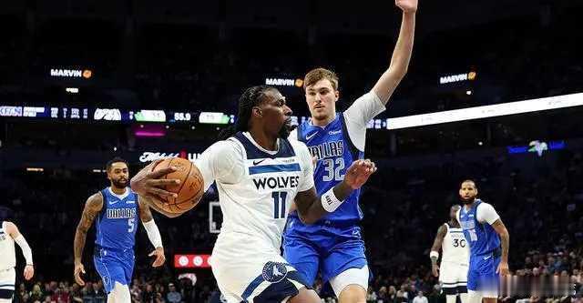 北京时间11月18日，NBA常规赛常规赛再战一场，森林狼最多领先33分，最终主场