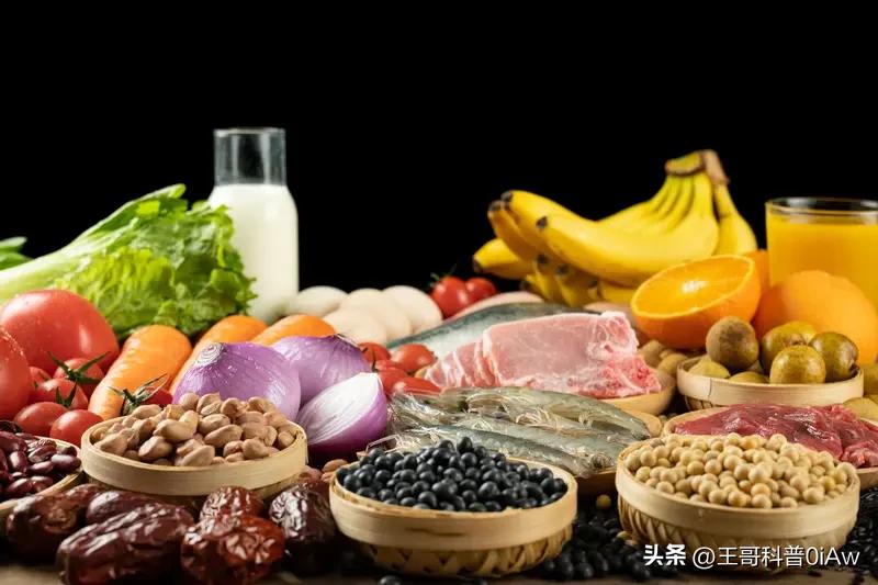 女人一生最大的底气是什么? 女人一生最大的底气，既来自自身独立，也源于健康。
很
