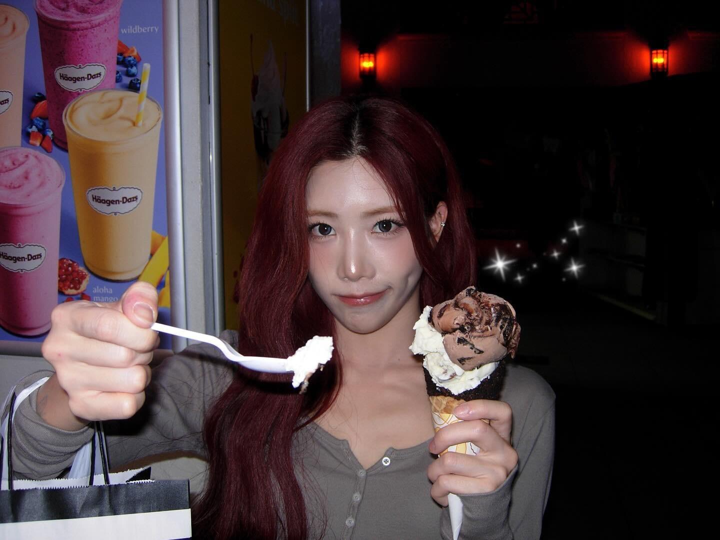 ARTMS 金定恩 🍦🌟📸 