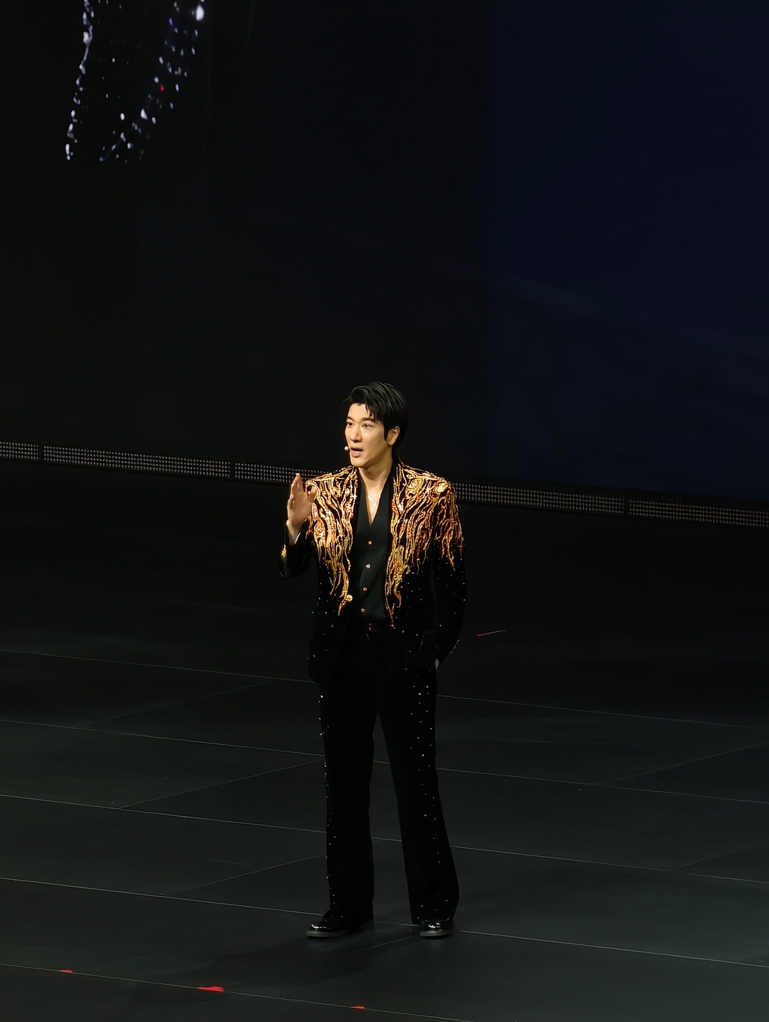 王力宏来了，上次见二哥还是2019年演唱会，现在依旧很帅啊王力宏 广州·大湾区体