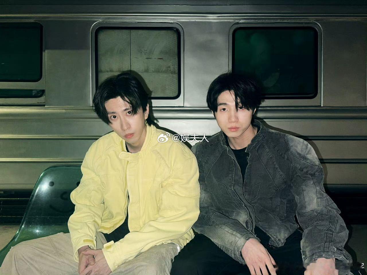 得知 高考600+完全震撼聊到天宇 “狗成精”， 自曝平时有点欺负他，天宇不语只