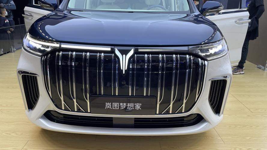 以单月6632辆的成绩成功蝉联10月冠军，自2022年上市以来累计交付超15万辆