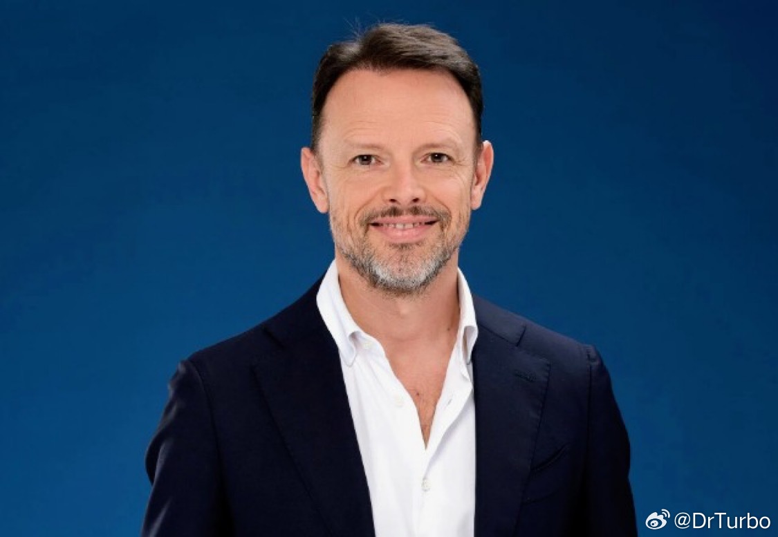 国米高层里奇：我们计划投资约1亿欧元用于扩建我们的培训中心 我们将继续投资 以扩