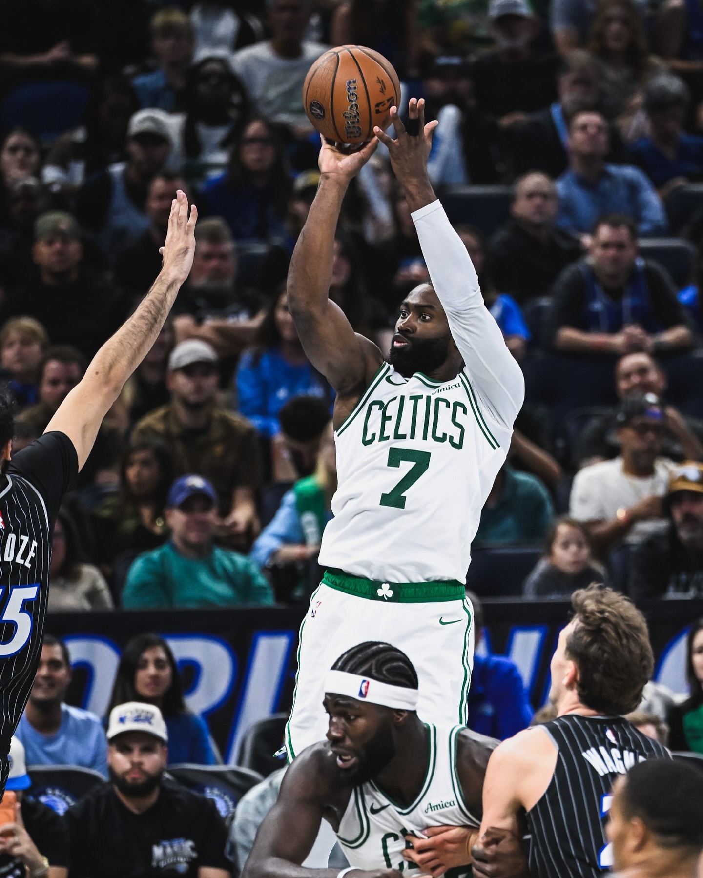 杰伦：“我错失了一些不错的投篮机会，本来我可以把脚站得更稳一些。对我们球队来说，