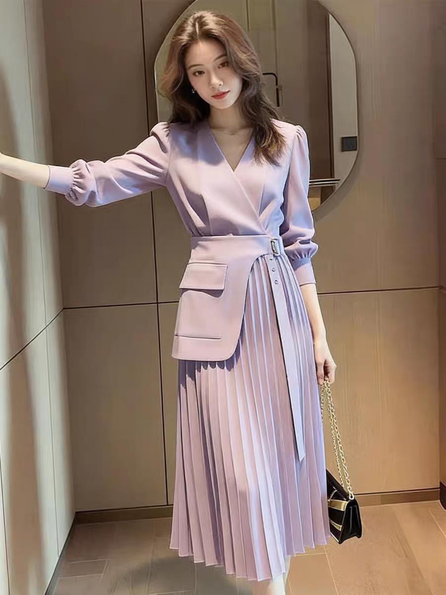 穿上这套衣服，说不出来的美感！通勤首选！耐看的穿搭 你是喜欢御姐风还是温柔风? 