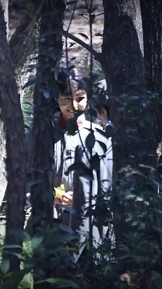 《给阿嫲的情书》叶淑柔来了！王晓慧新剧进组，红色造型一眼惊艳