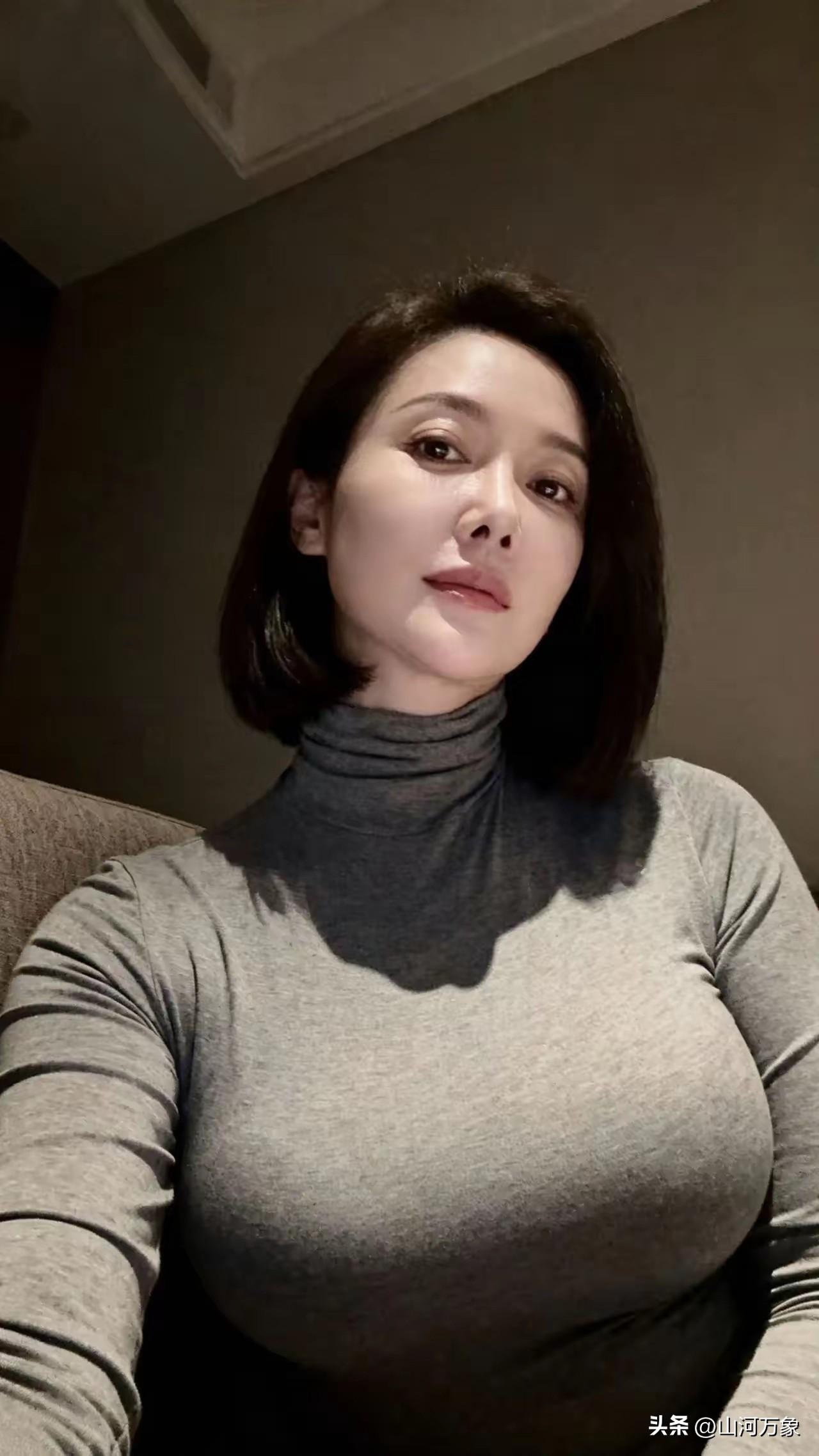 年过半百还能选择再婚吗？
属相是：羊。
