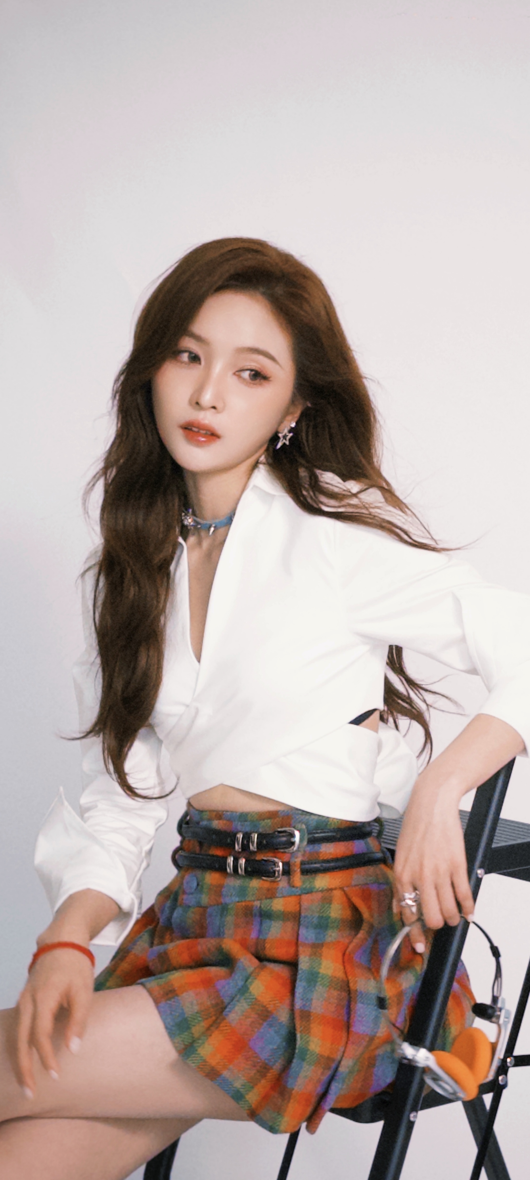 吴宣仪手机壁纸全屏：吴宣仪在变了在72变了。吴宣仪