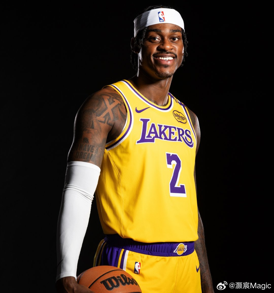 Dave：范德比尔特（右小腿酸痛）状态升级为可以出战！湖人vs独行侠41岁詹姆斯