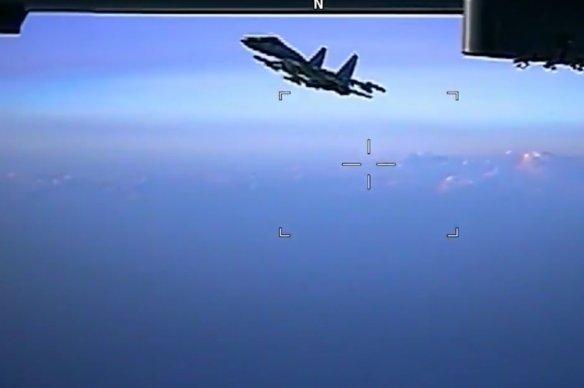 一段视频显示 Su-35 拦截了一架法国 MQ-9 无人机

网络上出现了俄罗斯