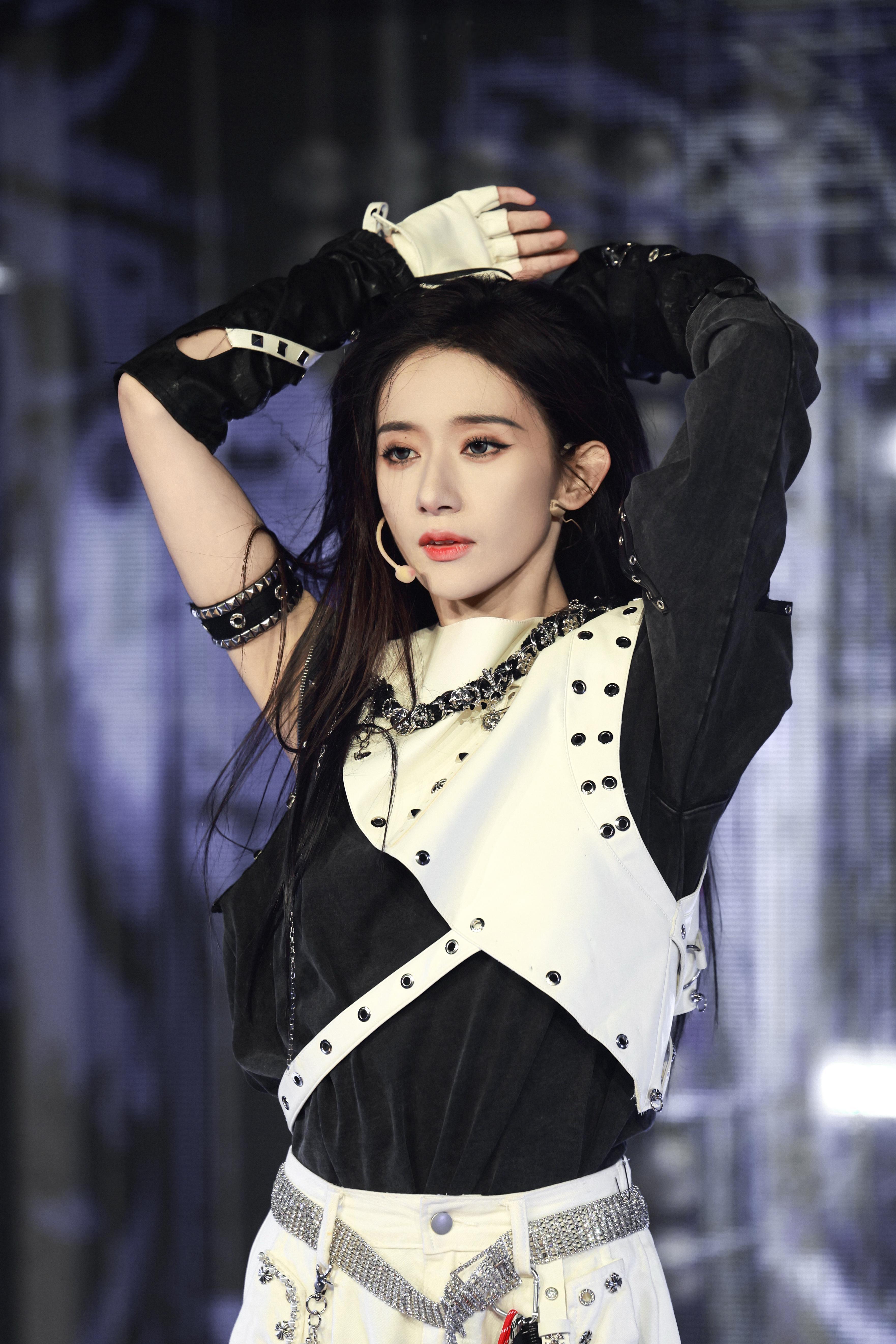 全世界品鉴这张。 