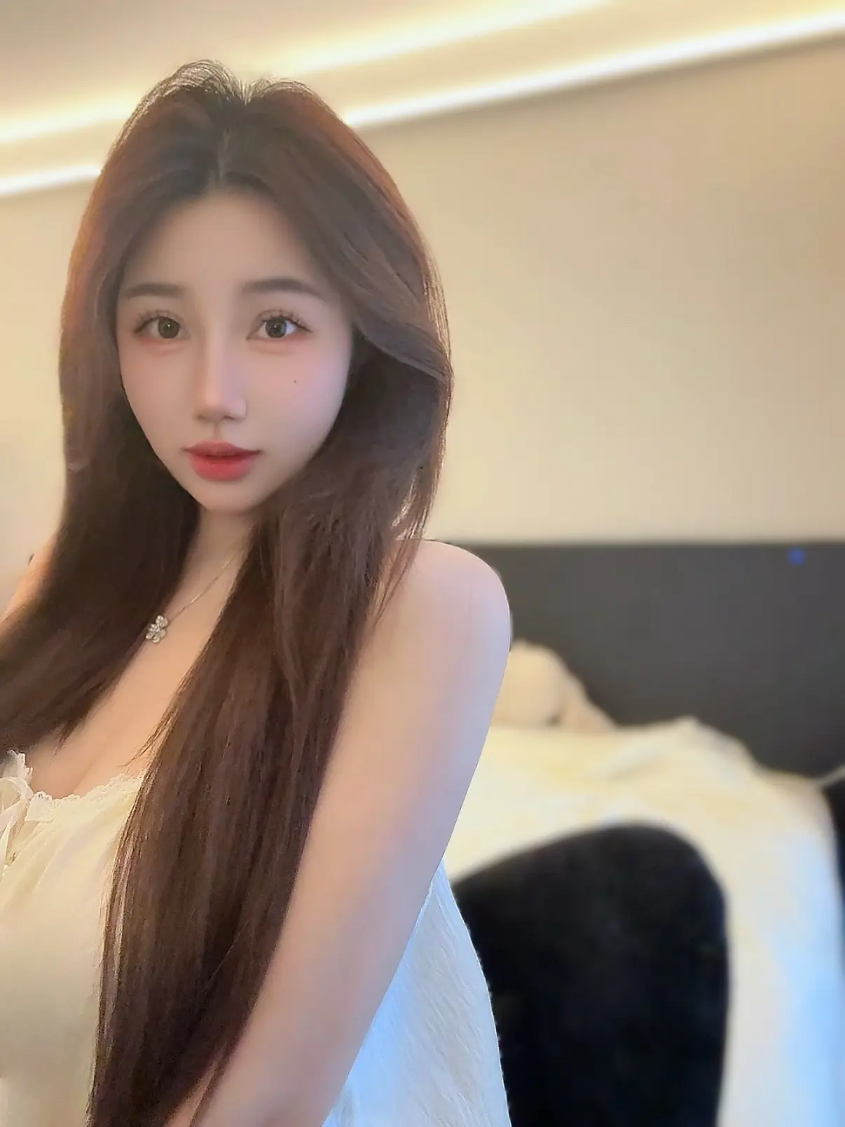 家人们，我出去玩啦，等我回来。