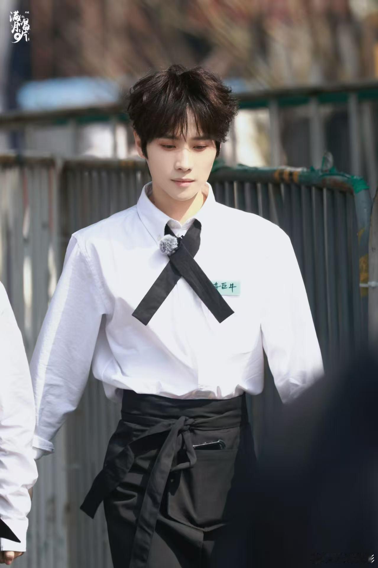 井胧受伤代旭说要负责风华合伙人 井胧斗舞受伤代旭第一时间冲上去照顾，说会负责的时