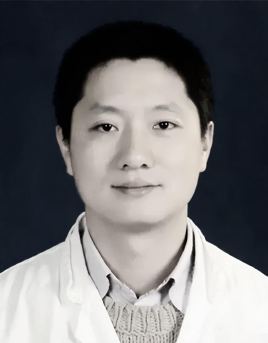 痛心！温州一男子持刀将医生割喉后跳楼，医生大动脉肝脏多处破损，抢救无效离世，知情