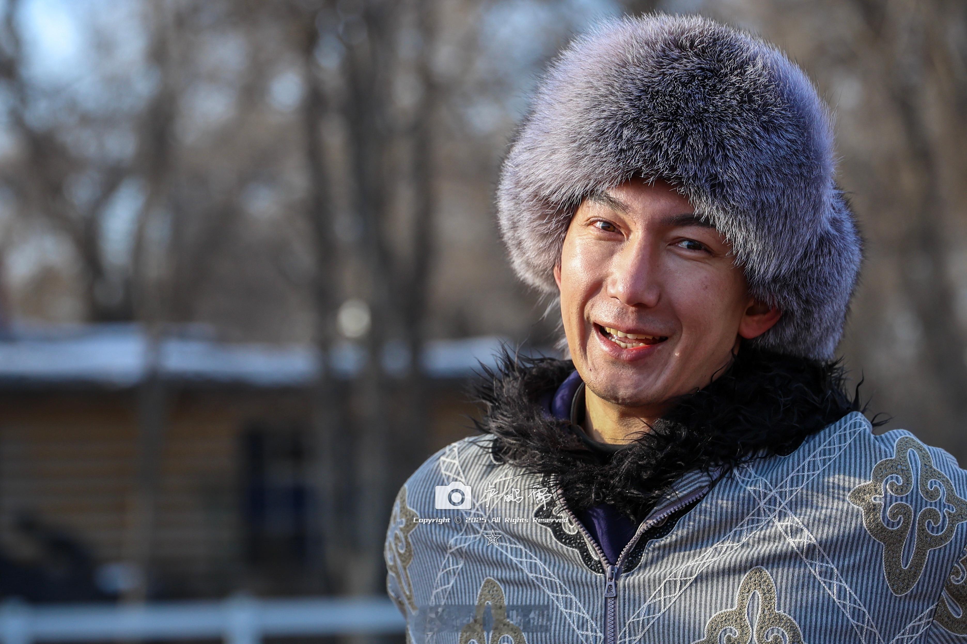 哟哟 今天早上新年第一拍📸哥几个表情挺丰富啊 猜猜我在拍啥[偷笑] 