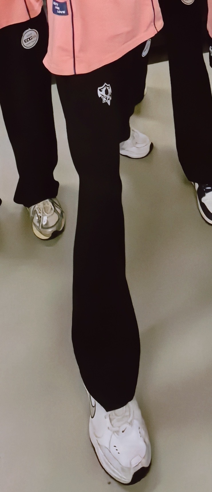 电竞夏日营业中Hi 