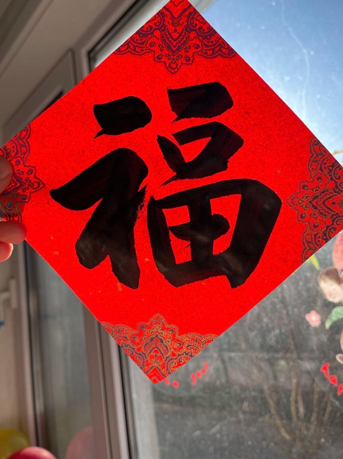 我的宝藏年宵花单今年不回家过年，只好自己把自己的小家收拾收拾，于是第一件事就是把