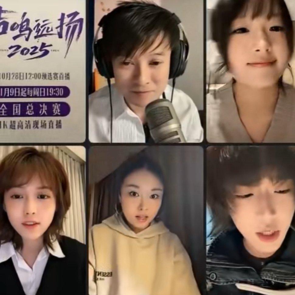 小华晨宇紧张到跑调声鸣远扬直播！何亦可自弹自唱《听海》，虽开场小跑调但快速调整，