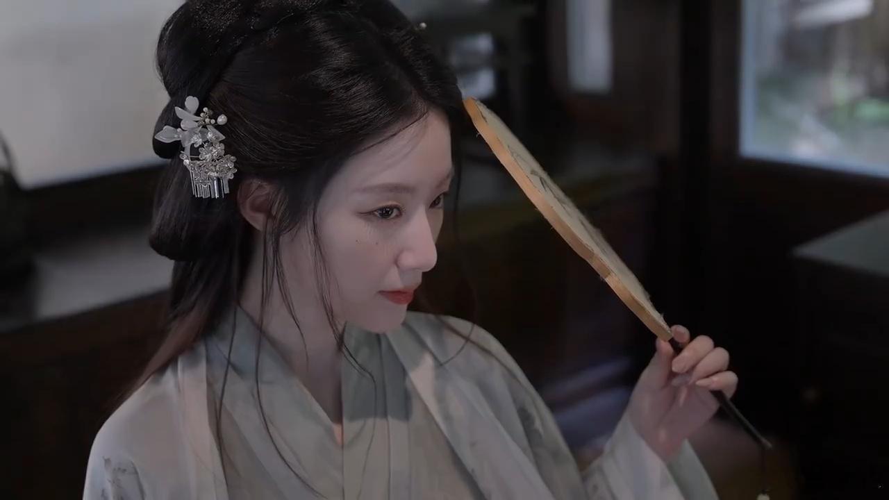 叶舒华汉服 真的很适合！舒华太美了🤩🤩 ​​​