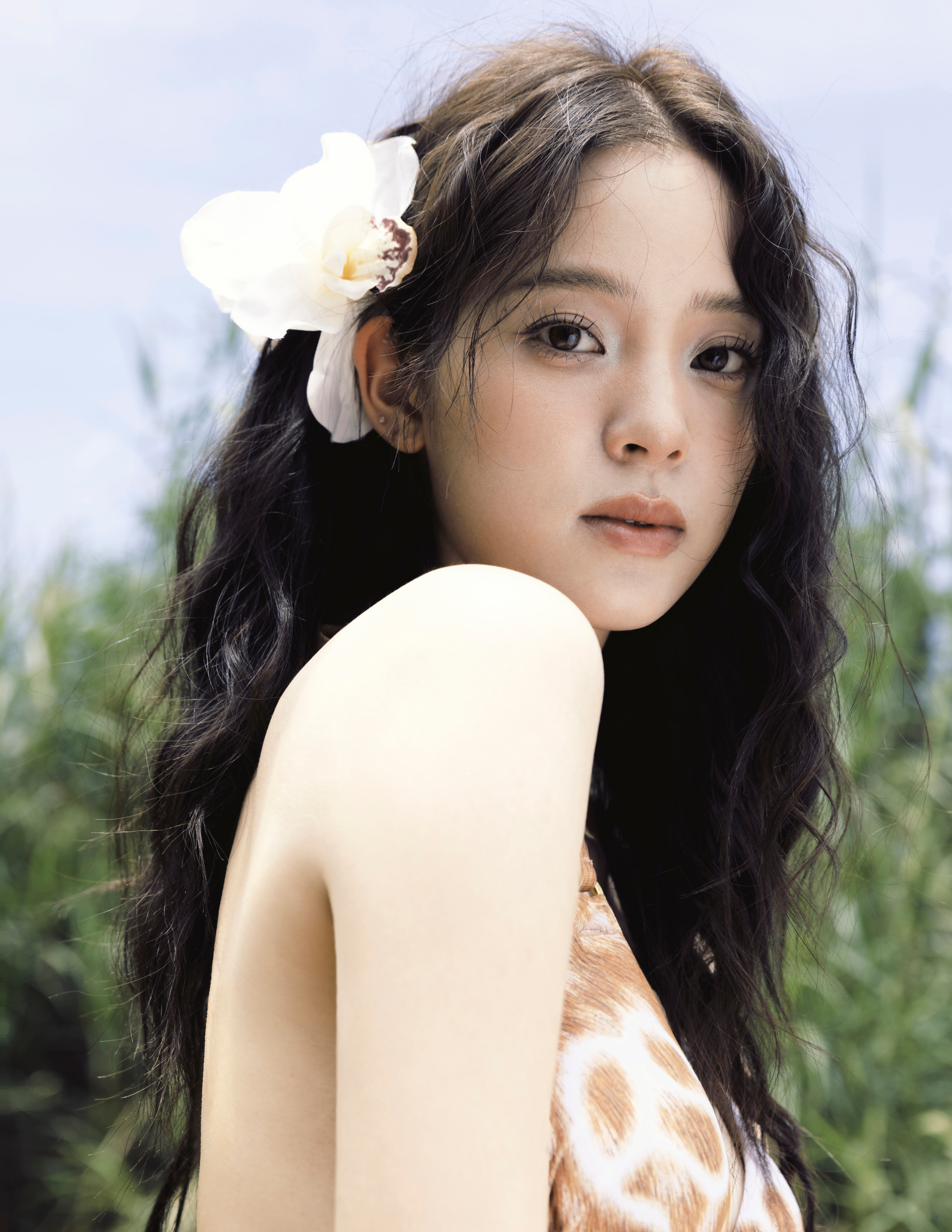 欧阳娜娜镜头一移出现刘昊然VOGUE镜头下的欧阳娜娜🐚 ​​​