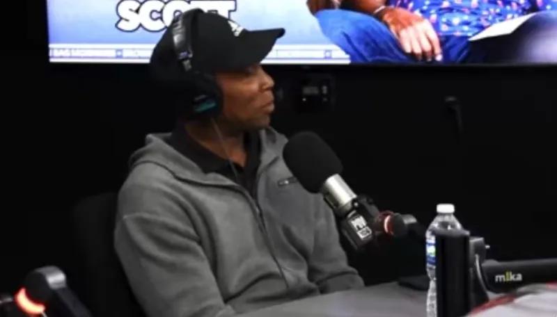 斯科特：詹姆斯说现在比过去更难打？这说法太可笑了。
斯科特从身体对抗，攻防节奏论