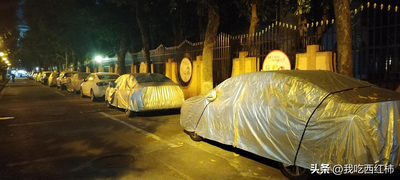 8块钱，就是油车的斩杀线！
一旦92号汽油超过8元/L，就会有90％的老司机更换