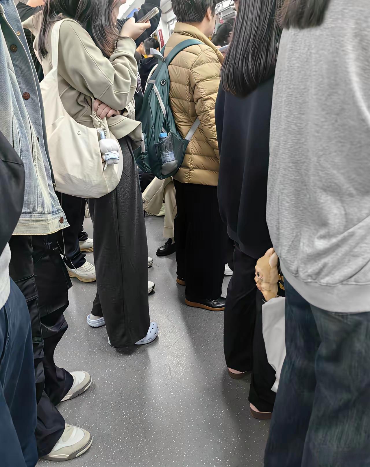 这真是乱穿衣