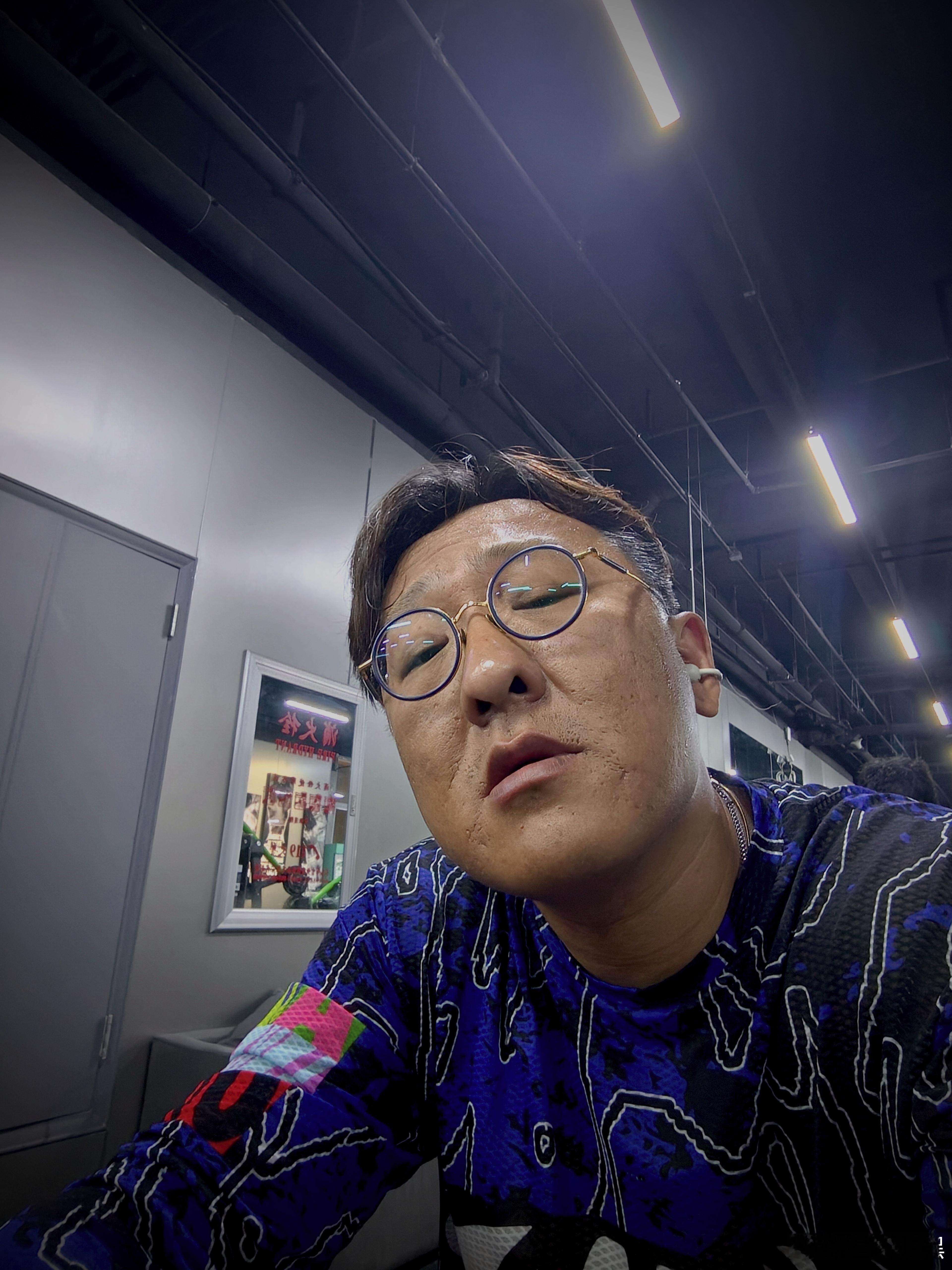锻炼界的库拉索 🇨🇼这🌨️下的，我只能猫屋里好兄弟的健身房开的到处都是每家