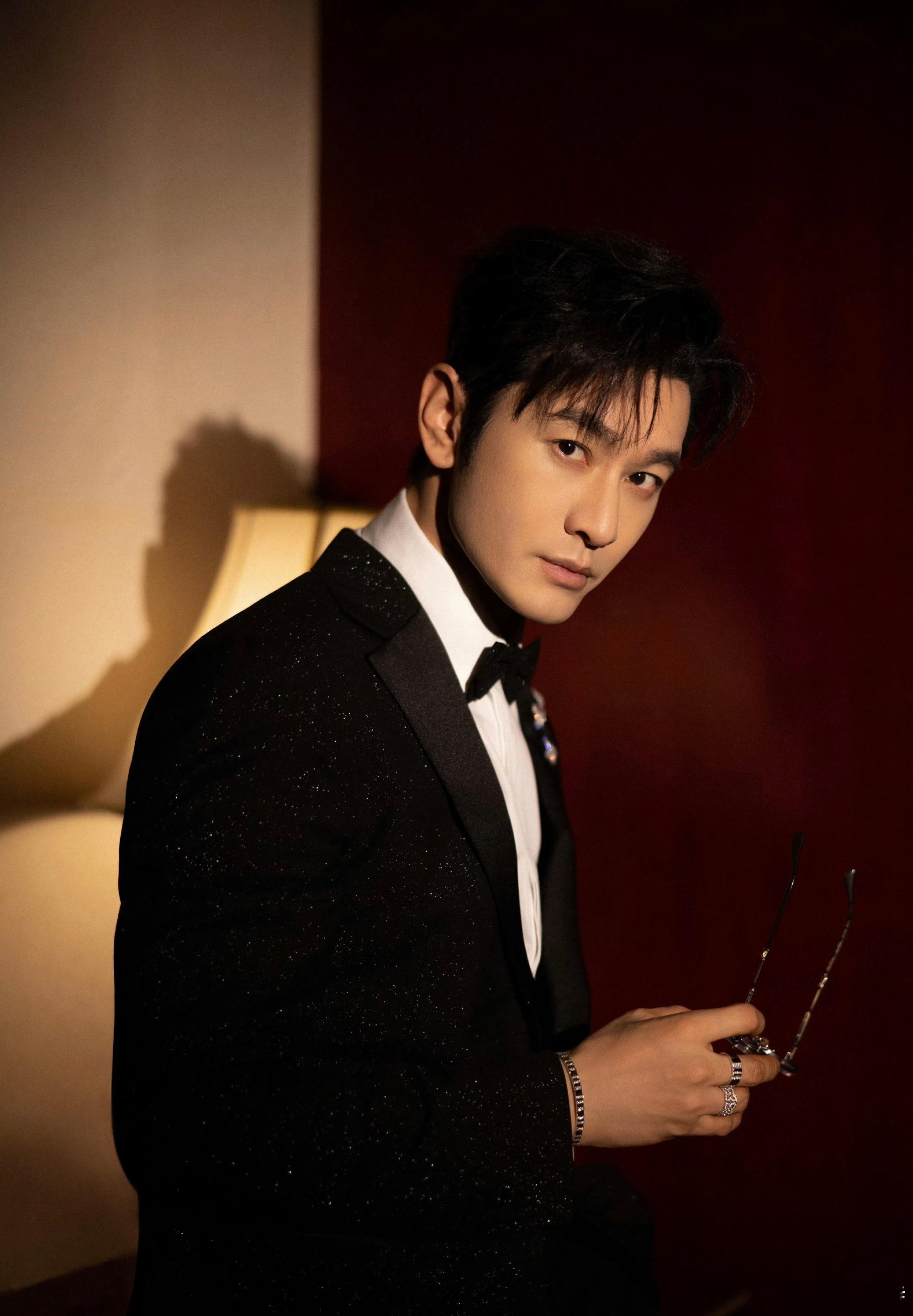 今夜喜友秀隔空投送喜友申请今夜喜友秀 毫不犹豫同意喜友申请，今夜喜友秀的概念太讨