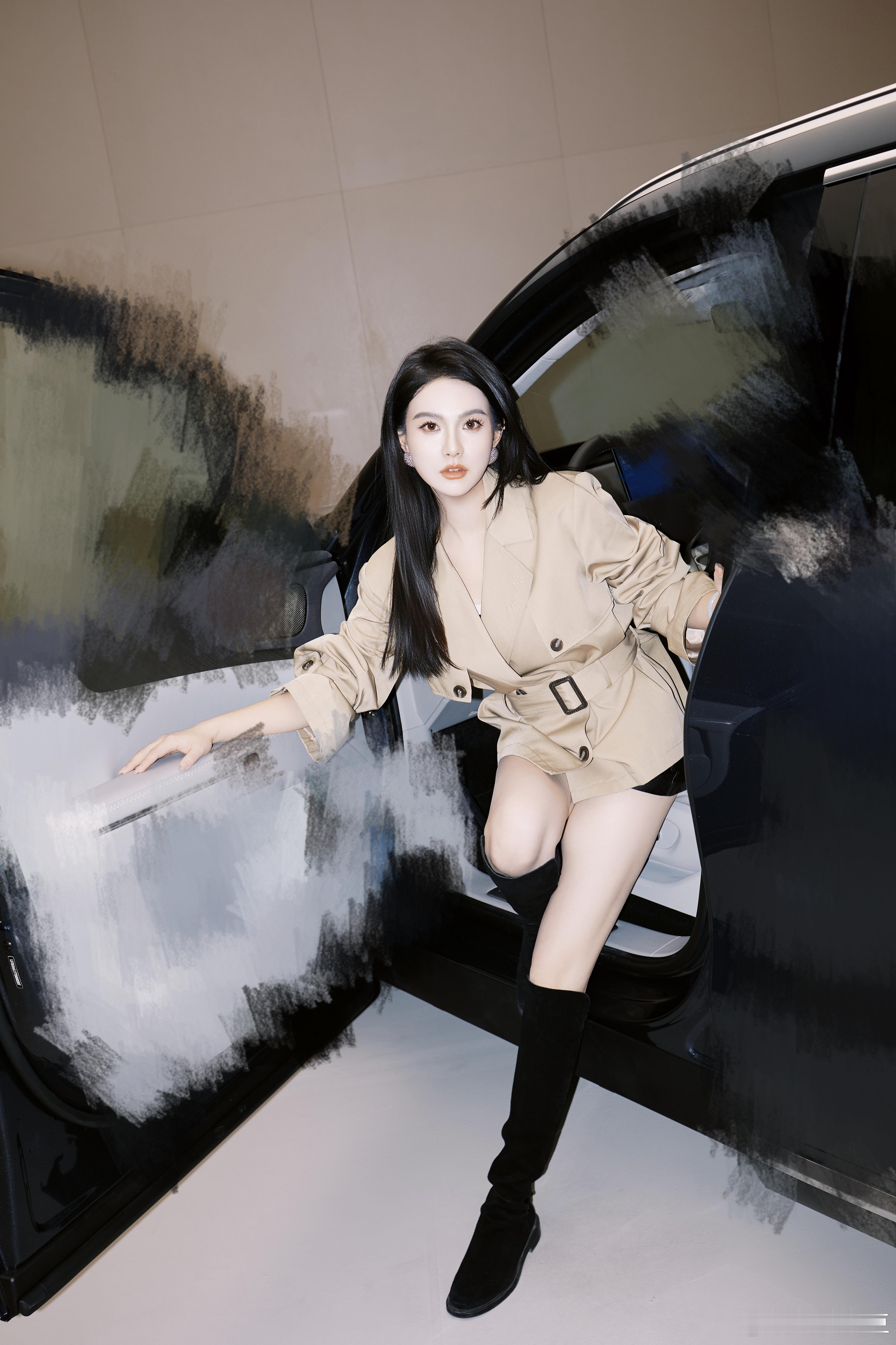 糟糕糟糕，今天依旧是搬砖小豆！评论区我要请可爱的打工人喝奶茶🧋3位可爱又勤奋的