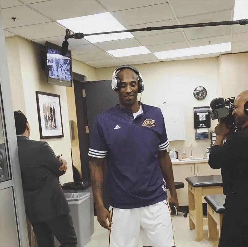 凌晨四点🕓💜💛科比KobeBryant凌晨四点