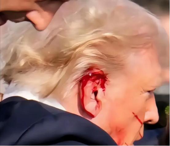 疯狂必然灭亡，特朗普到了崩溃的边缘！危难时刻方显英雄本色！
 
大家可能没注意，