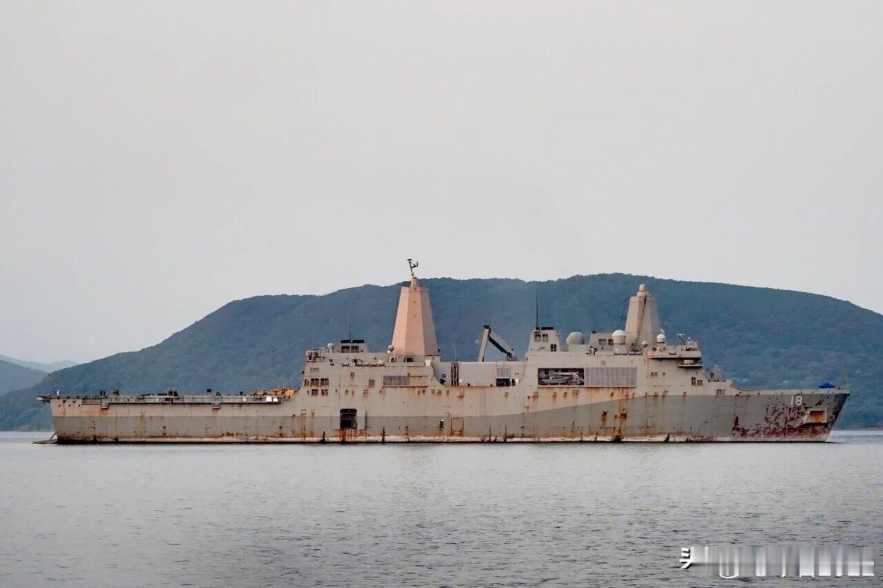 这是美帝的“新奥尔良”号（USS New Orleans，舷号 LPD-18）两