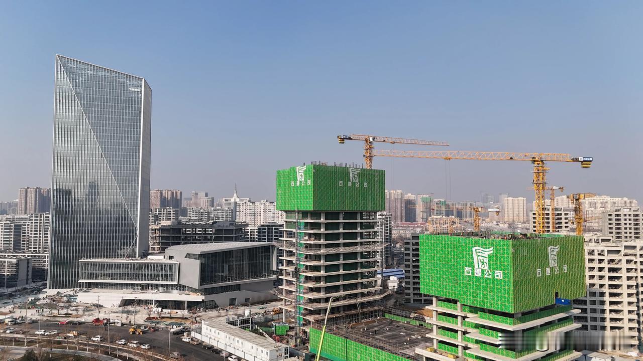 日新月异的高铁片区 时代变化速度