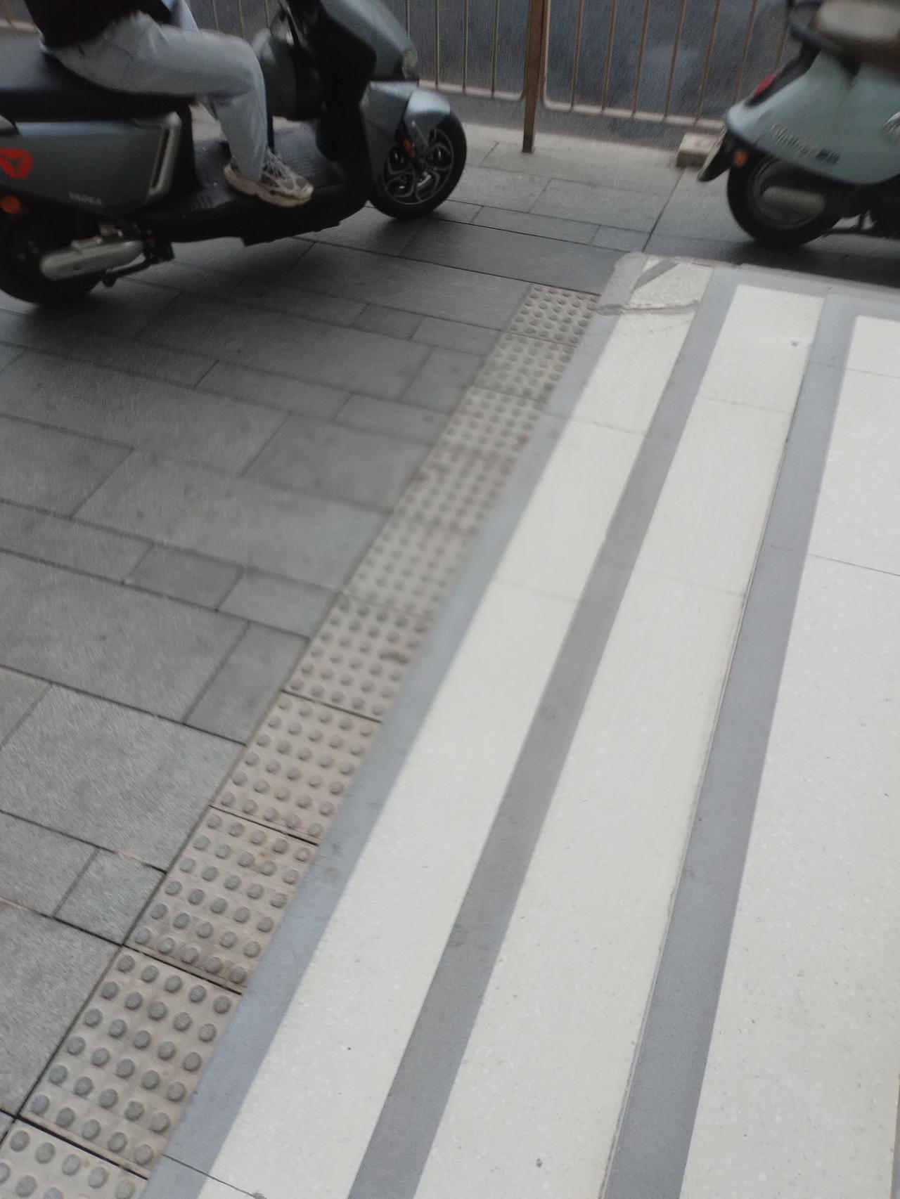 深圳资讯 发现深圳美好 深圳身边事 深圳爆料 
       深圳龙华新区，龙华