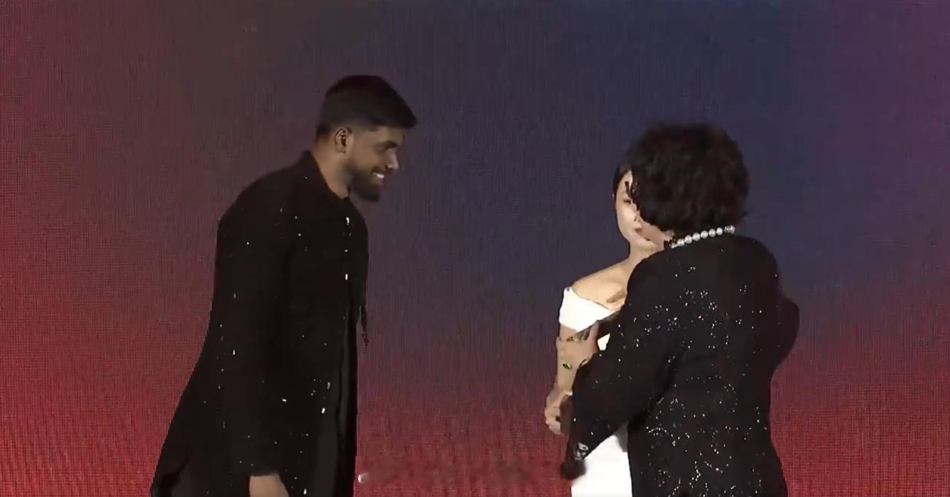 男子最佳着装奖：兰基雷迪羽联总决赛颁奖典礼热点现场