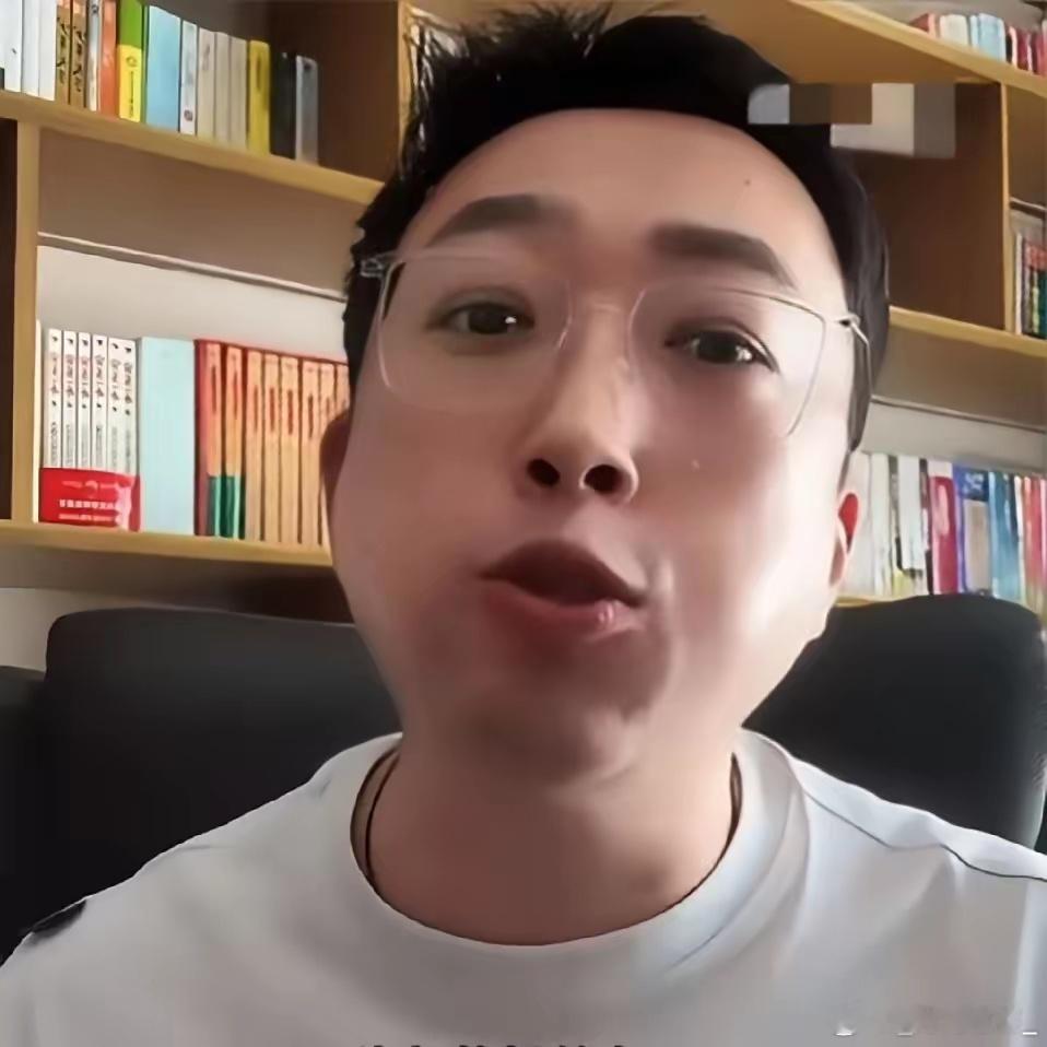 全网都在嘲讽于正，我也查了一下，还是给我发现了于正的一个细节。​果然和我猜的一样