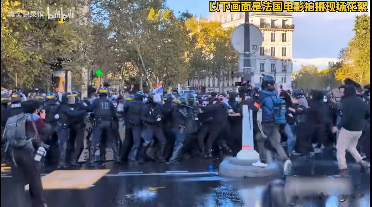 法国电影开拍，非常真实，是一部历史性革命巨作，参与游行示威的人数高达55万人，参