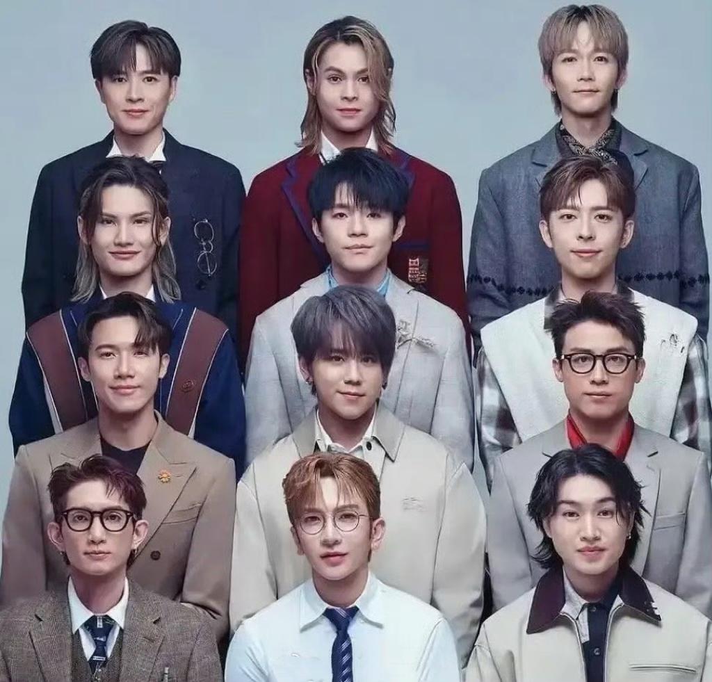 看完香港演艺圈的新生代明星们，我似乎理解为什么姜涛能成为港娱顶流了。

真的是不