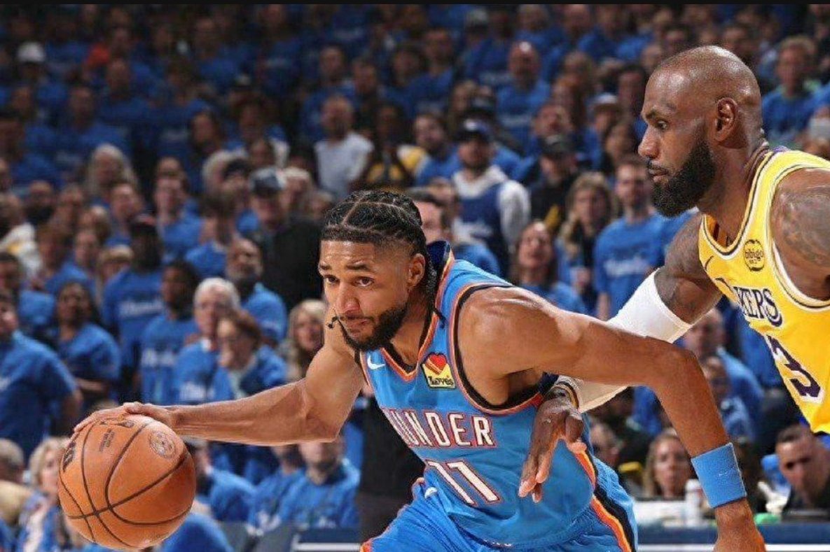 湖人90-108不敌雷霆，詹姆斯数据揭真相北京时间5月6日，NBA季后赛半决赛G